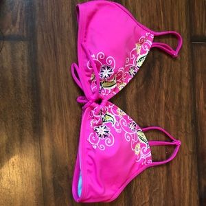 Athleta bathing suit top